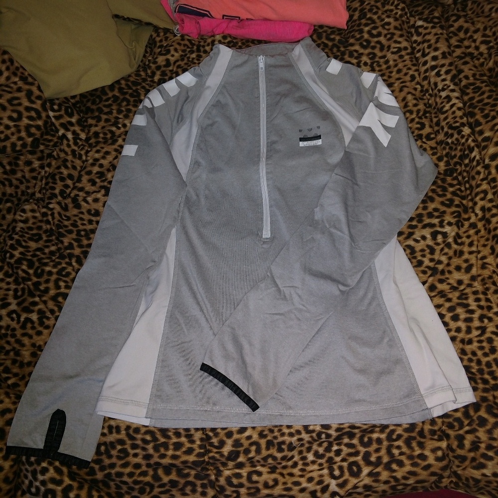 PINK ultimate long sleeve